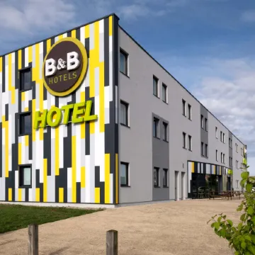 B&B HOTEL Niort Marais Poitevin Est