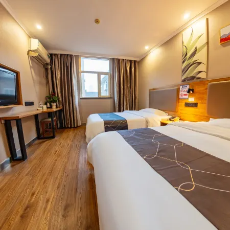 Moli Chain Hotel (Jinan Railway Station Square)