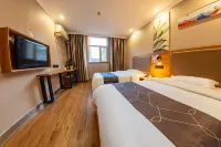 โรงแรมในเครือโมลี่ (จตุรัสสถานีรถไฟ จี่หนาน)