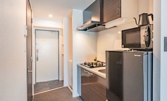 Apartment Hotel 11 Namba Minami