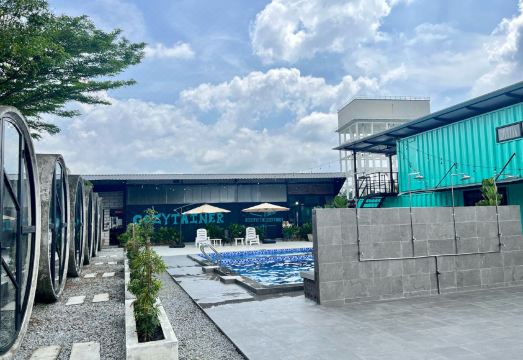 코지테이너 수영장