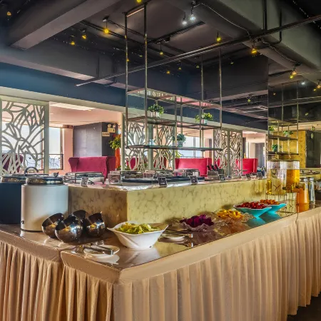 Mingcheng Hotel (Zhaoqing Qixingyan Paifang Branch)