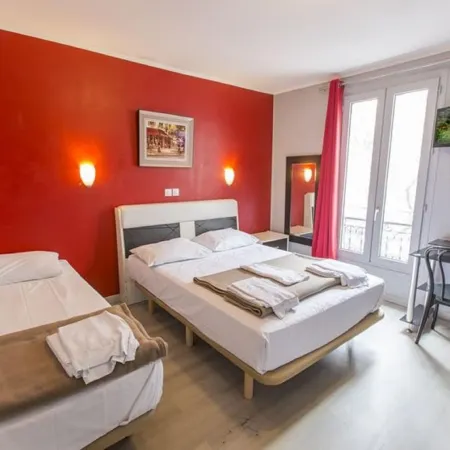 Hipotel Paris Gambetta République Отели рядом с достопримечательностью «19-й округ: Ля Вилетт»