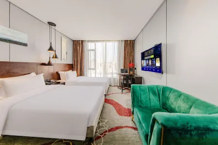 Fancy Hotel (Shenzhen Bantian, Guangyayuan Subway Station)