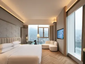 YUNZHU INTERNATIONAL HOTEL