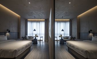 Moxun Chun Designer Hotel (Jiefangbei Hongyadong Branch Chongqing)