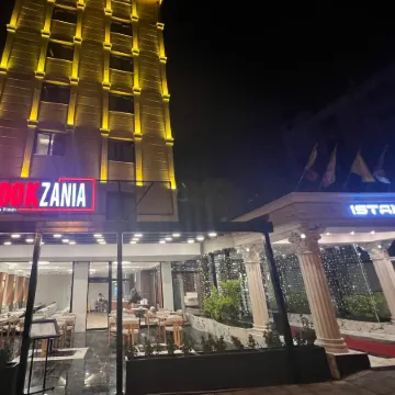 Istanblu Hotel Atasehir Отели рядом с достопримечательностью «Кадыкёй»