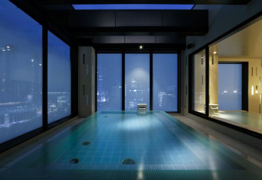 호텔 시설 비교 사진