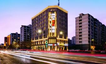 Jinyi Preferred Hotel (Wuhai Railway )