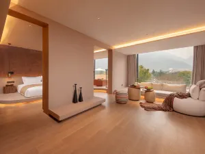 Zhangjiajie Qishi Li Cave Homestay (National Forest Park Flagship Store)
