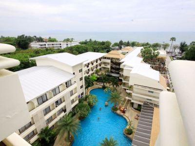 Sea Breeze Jomtien Resort
