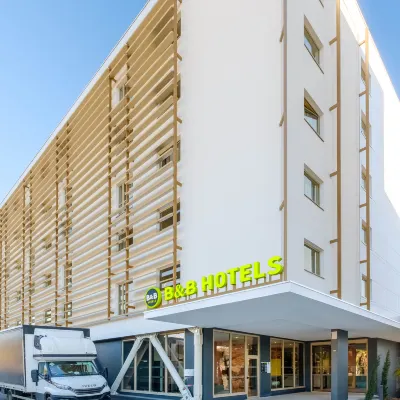 B&B Hotel Nice Stade Riviera Hotels near Chateau de Bellet