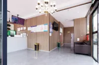 Xingyue Hotel (Lengshuijiang Fumin Road)
