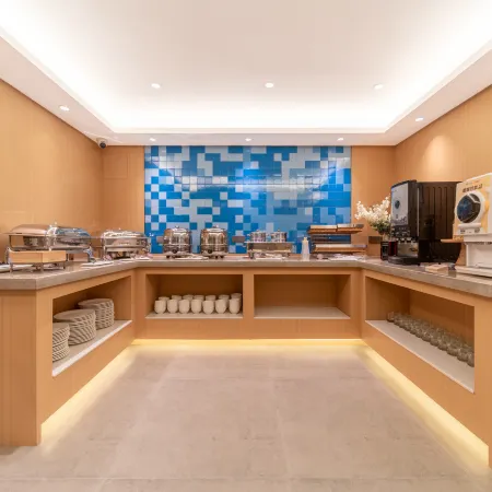 Home Inn Neo (Yishui County Government Liu Nanzhai Street Store)
