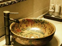 Zongqu Tibetan Inn Hoteles cerca de Monasterio Kumbum