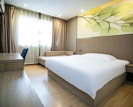 Mayang Weai Hotel (Bus Station Shop) Hotels in Mayang