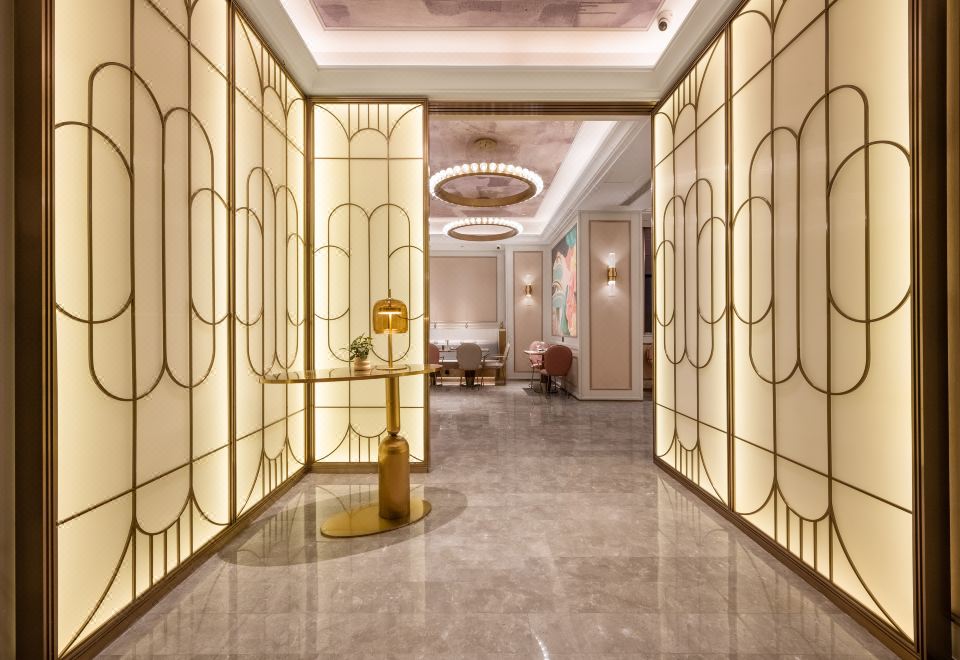 3. Mercure ..