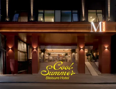 M Village Hotel Tho Nhuom Chùa Long Vân附近的飯店