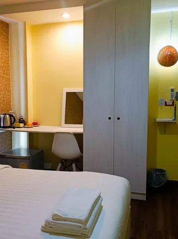 รูปภาพของจงรักษ์พักดี