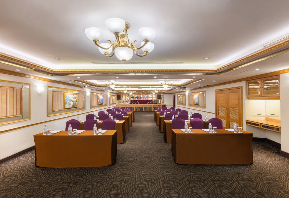 코스모스 호텔 객실 사진