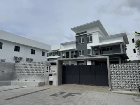 Private Pool Retreat, 6BR Langkawi Villa by Zervin  호텔