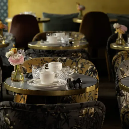 Hôtel Maxim Folies Отели рядом с достопримечательностью «Кабаре Фоли-Бержер»