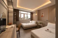 The Cozy Inn Hotel