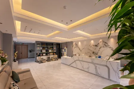 Zhalantun De Man Business Hotel