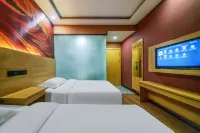 Qianpin Hotel (Xi'an Xijing Hospital Kangfulu Metro Station Branch)