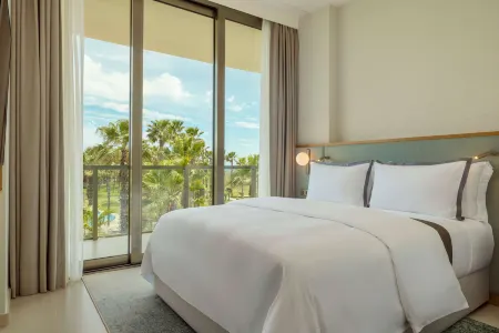 The Westin Salgados Beach Resort, Algarve