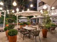 Marina Bay City Center Hotels in Tangier