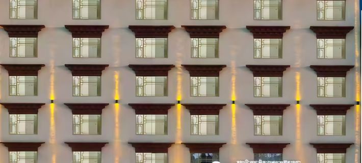 Litang Yunjing Hotel Hotels in Litang