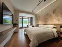 Taijidao Shanshui Jing'an Hotel