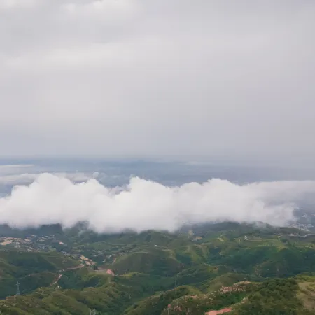 QIANNA HOTEL GLORIOUS (Fuxi Mountain Guogongling)