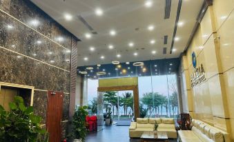 Alisia Beach Hotel Da Nang