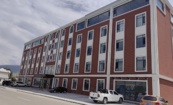 Zhaosu Shangu Grand Hotel