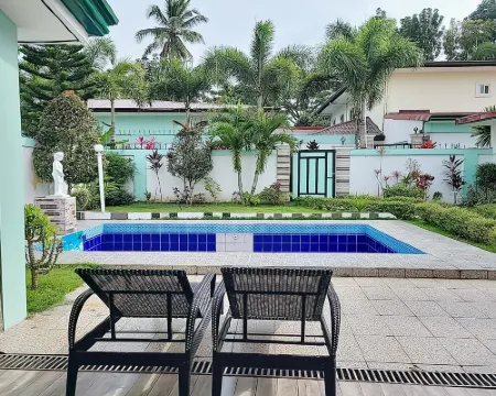 Jewelry Hotel and Resort Hotels in Silang