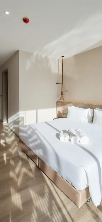 ห้องดีลักซ์ติดสระว่ายน้ำ