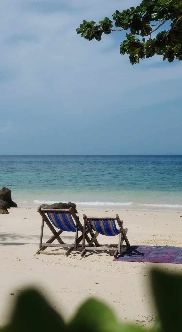 บังกะโล, ริมทะเล ห้องพัดลม