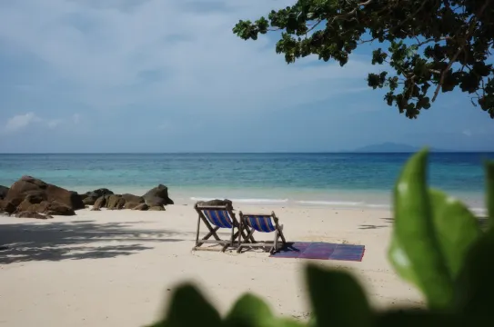 บังกะโล, ริมทะเล ห้องพัดลม