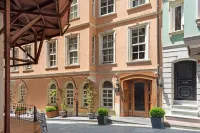 Meroddi Pera Flats Hotels in Karakoy