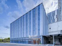 Baiyulan Hotel (Qinhan New City Subway Station Branch in Xixian New Area) Hotels near Qinhan Civilization Museum