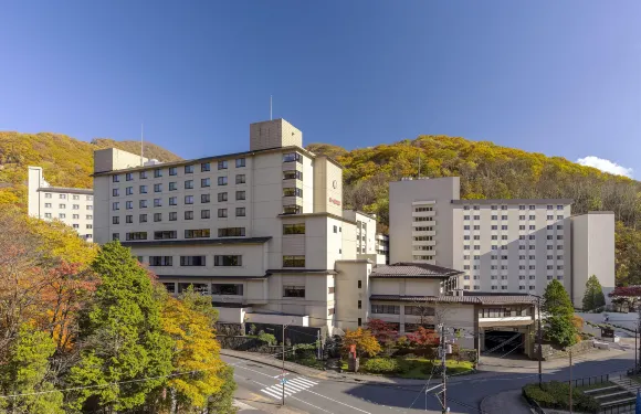 第一滝本館