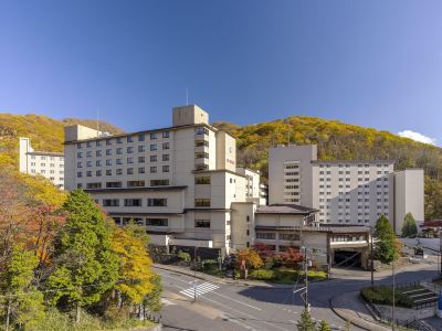 施設外観 第一滝本館の写真