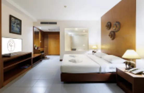 CENTRAL PLACE HOTEL