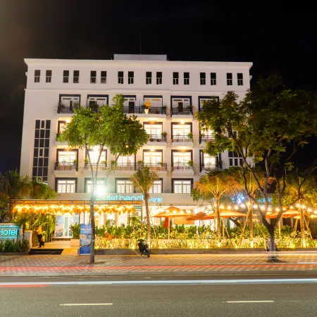 Sujet Beach Hotel and Apartment Danang by Haviland