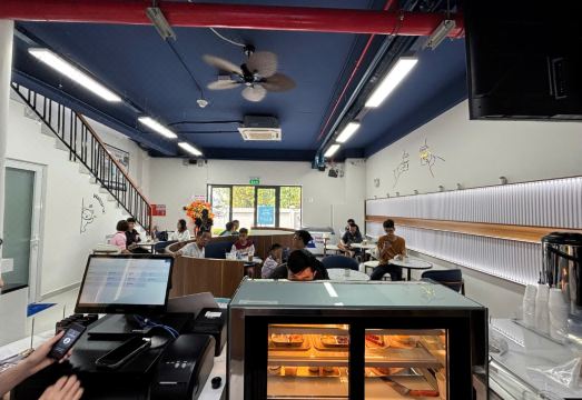 뉴 라비다 호텔