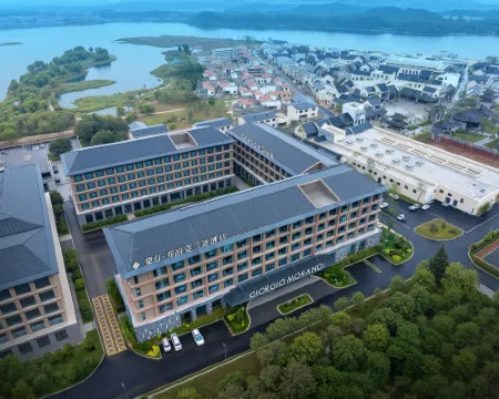 Giorgio Morandi Hotel (Yimeng Mountain Mengtong Wonderland Resort Branch) Hoteles en Pingyi