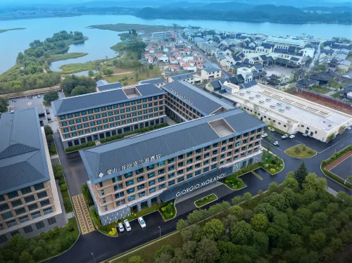 George Morandi Hotel (Mengshan Guimeng Scenic Area)