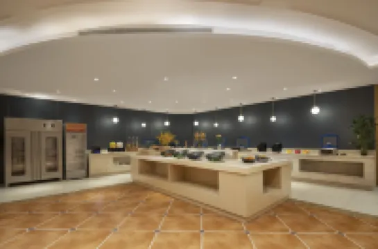 ウィーン インターナショナルホテル（安慶宜秀区高速鉄道駅）